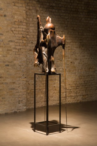 Alicja Kwade, Installation view: Medium Median, Whitechapel Gallery, London, 2016