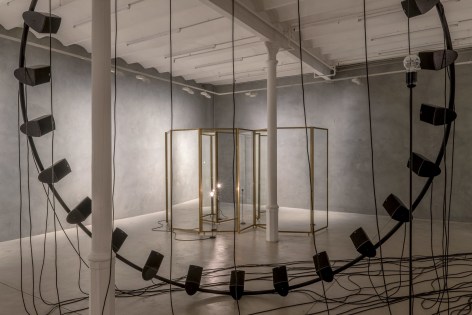 Alicja Kwade, Installation view: Glances, Blue Project Foundation, Barcelona, 2018