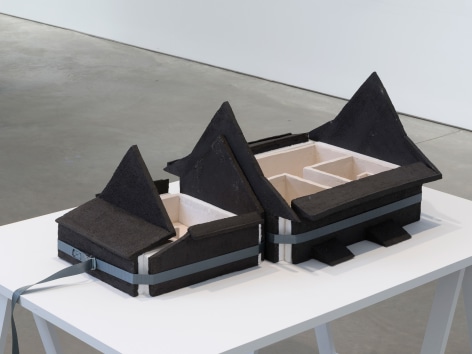 Marina Pinsky, Wyckoff House Model, 2018