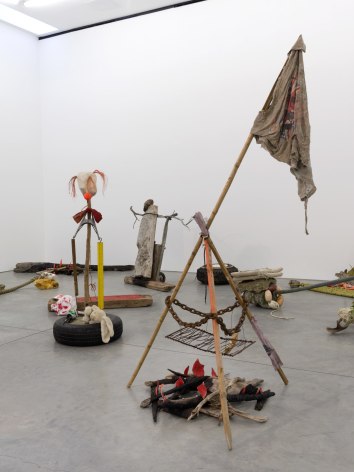 Mike Nelson, Gang of Seven, 2013, Installation at 303 Gallery, 2015