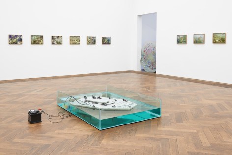 Marina Pinsky, Installation view: Dyed Channel, Kunsthalle Basel, 2016