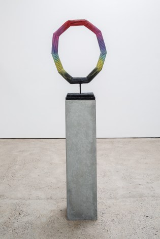 Eva Rothschild, Eye of the Rainbow (dark)