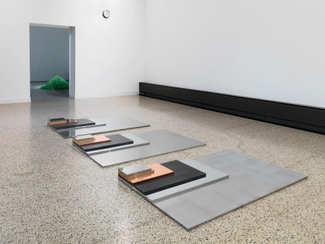 Installation view: Hector Prize 2015. Alicja Kwade Kunsthalle Mannheim, Germany