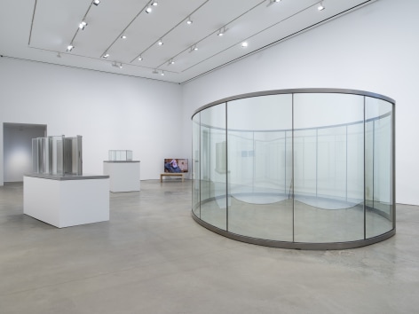 Installation view: Dan Graham, 303 Gallery, New York, 2021