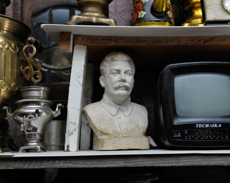 Stephen Shore, Home of Tsal Groisman, Korsun, Ukraine, July 20, 2012