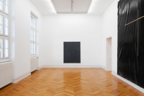 Valentin Carron, Installation view: Do r&eacute; mi fa sol la si do, Kunsthalle Bern, 2014
