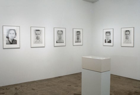 Thomas Ruff, Installation view: Andere Portats + 3D, 303 Gallery, 1996