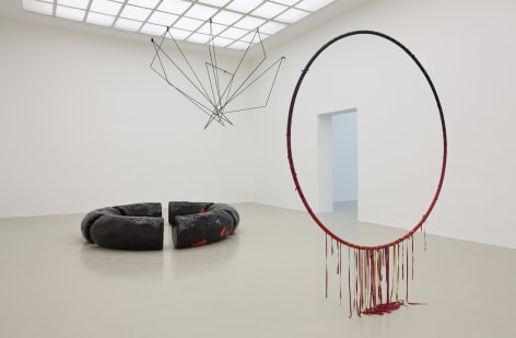 Eva Rothschild, Installation view: Hot Touch, Kunstverein Hannover, 2011
