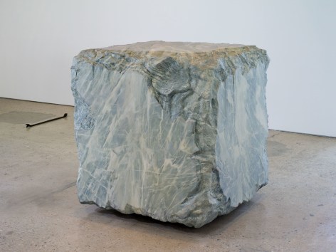 Valentin Carron, Grey Dirty cube, 2012