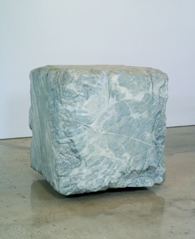 Valentin Carron, Grey Dirty cube, 2012