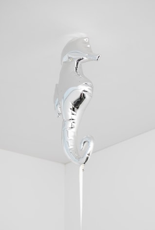 Jeppe Hein, Seahorse Mirror Balloon (silver)