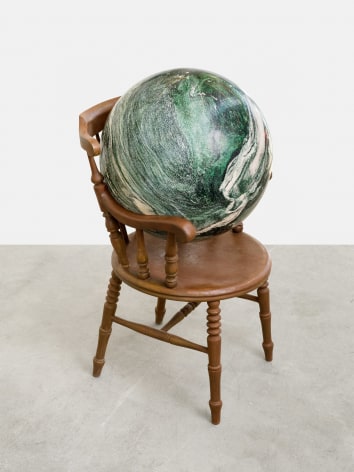 Alicja Kwade, Si&egrave;ge du Monde