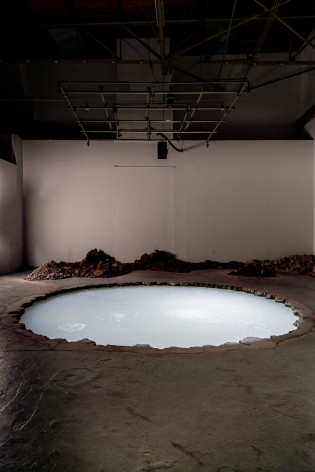 Doug Aitken, Sonic Fountain II, 2013/2015, MOCA Los Angeles, 2016