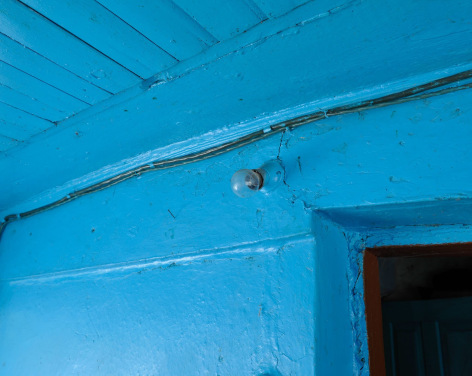 Stephen Shore, Home of Abram and Malka Dikhtayar, Bazalia, Ukraine, July 27, 2012