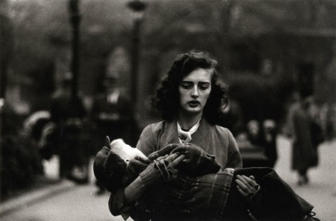 Diane Arbus NYC Central Park 1956