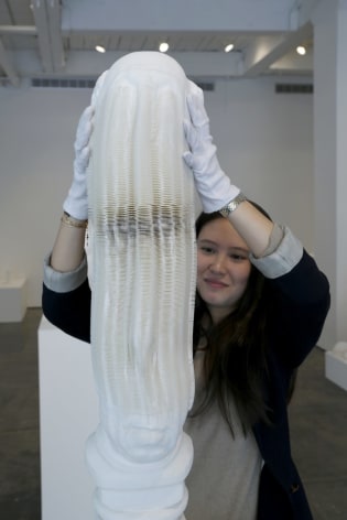 REal clear life | Li Hongbo Makes Flexible, Marble-Like Sculptures Out of Paper