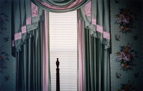 Tennessee, 2003,&nbsp;chromogenic print, 30 x 40 inches, edition of 10