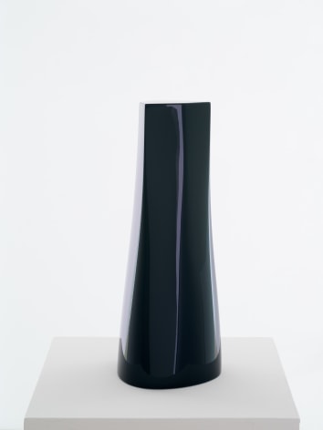 Vincent Szarek Untitled, 2020 urethane on fiberglass 16 x 6 x 6 inches