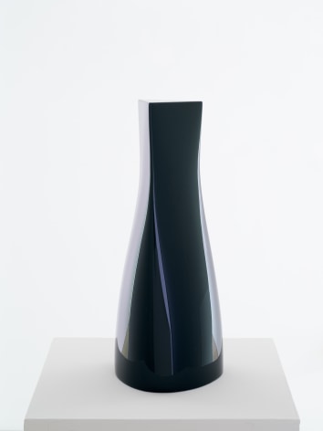 Vincent Szarek Untitled, 2020 urethane on fiberglass 16 x 6 x 6 inches