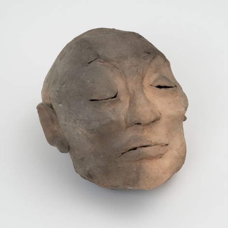 a ceramic head
