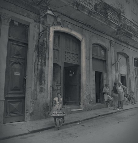Street Vendors, Havana,&nbsp;2003