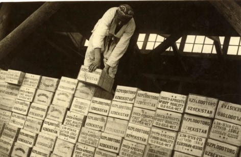 &quot;Shipment of Fruit to Russia,&quot; 1934