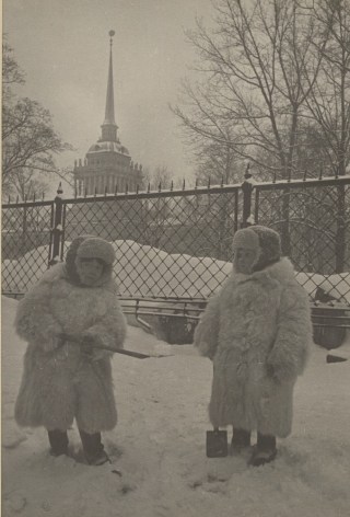 &ldquo;Come on, let&rsquo;s dig a trench!&rdquo;