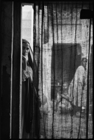 Mandy Vahabzadeh's photograph of Fatehpur, India 2003 at Anita Rogers Gallery