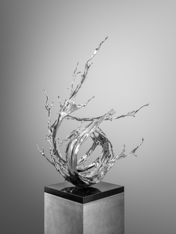 Water in Dripping - Surging, 2023, stainless steel, 47.25 x 38.25 x 32.4 inches/120 x 97 x 83 cm