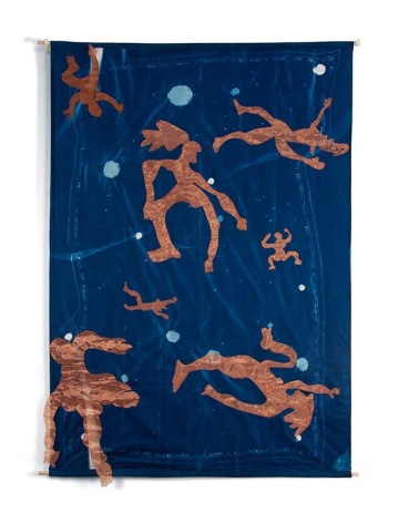 Susan Weil, Five Generations, 2019, copper wire mesh on cyanotype on fabric with wood dowels