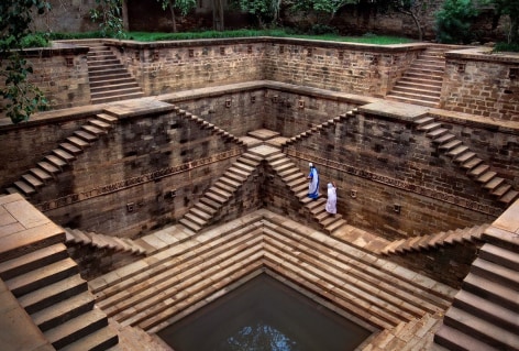 Women in a step well, Rajasthan, India, 2002