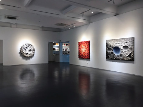 Chun Kwang Young: Collisions: Information, Harmony and Conflict