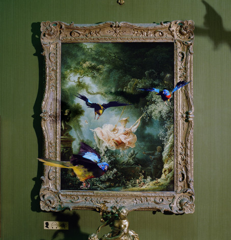 Karen Knorr, In the Green Room, Wallace Collection, London, England, 2001, pigment print on Hahnemühle FineArt Photo Rag Baryta 315gsm paper, 127 x 122 cm (50 x 48 inches)