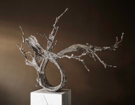 Water in Dripping - Yong, 2015, stainless steel, 64.2 x 68.9 x 39.4 inches/163 x 175 x 100 cm