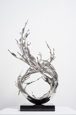 Zheng Lu, Spring Breeze, 2023, stainless steel, 76 x 53 x 45 cm (29.9 x 20.9 x 17.75 inches)