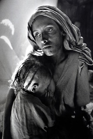 Children&#039;s Ward in the Korem Refugee Camp &copy; Sebasti&atilde;o Salgado/Amazonas Images, 1984 