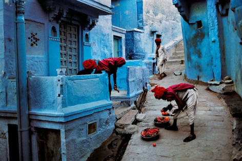 Steve McCurry, Jodhpur Fruit Vendor, India, 1996, ultrachrome print