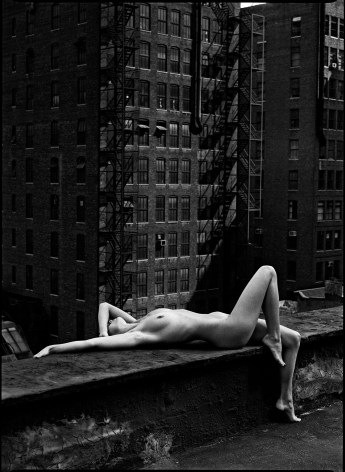 Nude. New York 1975