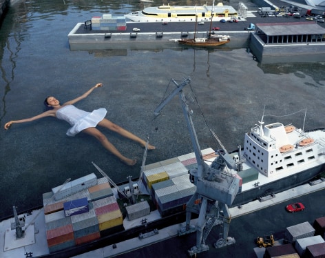 Floating in Harbour, 2005, C-Print