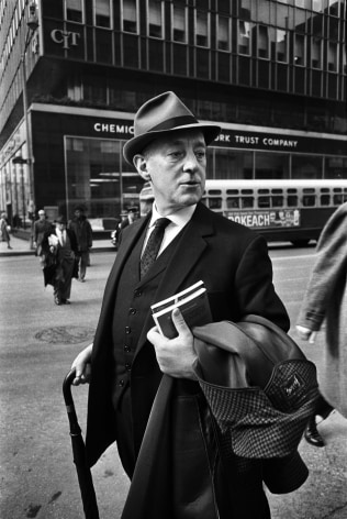 Alec Guiness, NY, 1964, Silver Gelatin Photograph