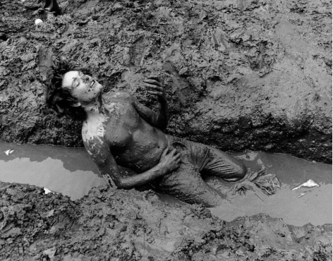 Fan in the Mud, Coventry, 1980, Archival Pigment Print