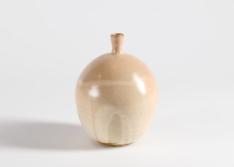 vase gorup wine astoul