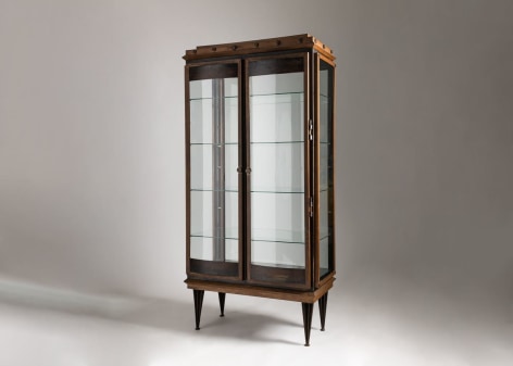 Tom Dixon Vitrine