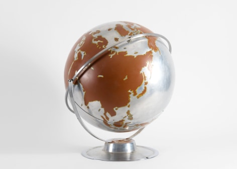 globe thierry
