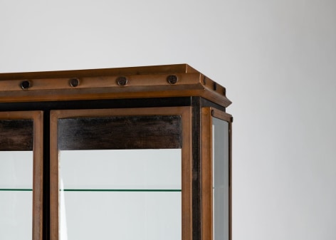 Tom Dixon Vitrine