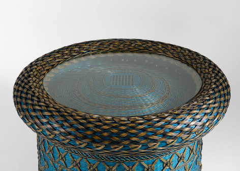 peeta tinay table woven