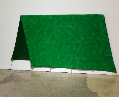 Tenda de parede [Wall Tent], 1986 / 2023, Acrylic on canvas, iron structure
