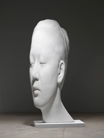 Jaume Plensa Laura Asia in White, 2017 Resin and marble dust 122 x 55 x 71 inches (310 x 140 x 180 cm)