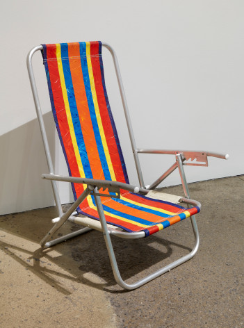 Cadeira de praia (Jasper Johns) [Beach Chair (Jasper Johns)], 1986 / 2023, Acrylic on canvas, aluminum structure