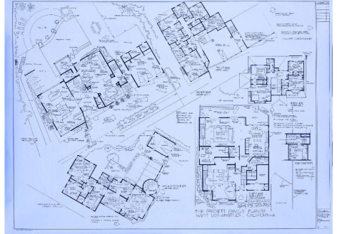 The Pritchett Family Plans (Modern Family), 2017